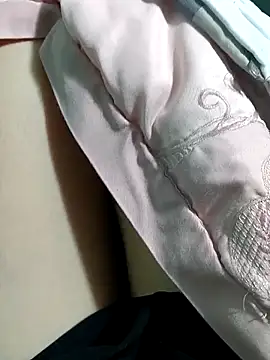 Snapshot of lylinhjim chatting on February 1, 2026, 3:05 am lylinhjim online show from February 1, 2026, 3:05 am