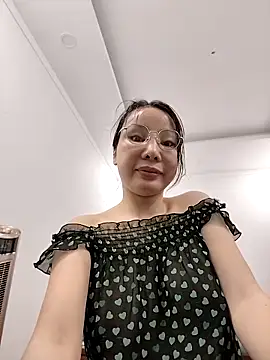 Famrita online show from May 12, 2026, 2:41 am