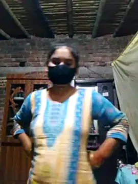 Snapshot of Hot_Sweeti chatting on March 24, 2026, 10:32 pm Hot Sweeti online show from March 24, 2026, 10:32 pm