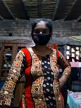 Snapshot of Hot_Sweeti chatting on March 7, 2026, 6:31 am Hot Sweeti online show from March 7, 2026, 6:31 am