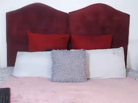 Snapshot of DarkDoll123 chatting on February 14, 2026, 8:09 pm DarkDoll123 online show from February 14, 2026, 8:09 pm