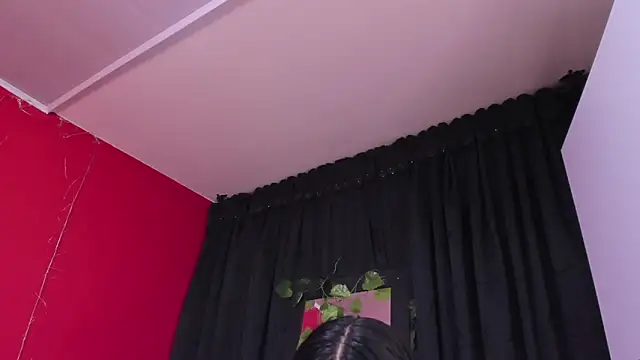 ailyn-moretti online show from March 14, 2026, 1:11 am