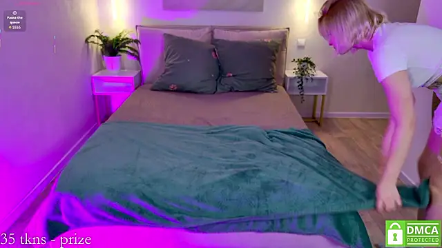 jayjanice online show from February 3, 2026, 1:27 pm