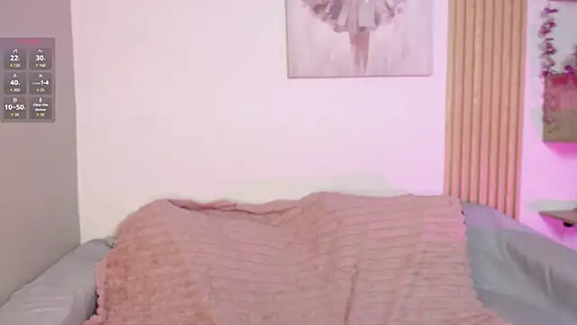 Snapshot of chloe_peach_ chatting on April 28, 2026, 12:20 pm chloe peach online show from April 28, 2026, 12:20 pm