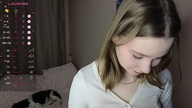 Snapshot of vickky_shy chatting on January 16, 2026, 2:10 pm vickky shy online show from January 16, 2026, 2:10 pm