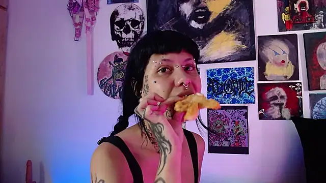 MelisaVelvet online show from March 31, 2026, 7:49 pm