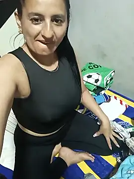 Snapshot of Luna_seductora12 chatting on February 8, 2026, 8:28 pm Luna seductora12 online show from February 8, 2026, 8:28 pm