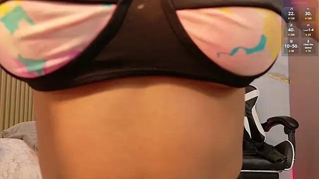 Snapshot of Scarlet_Vixen_ chatting on February 17, 2026, 1:52 pm Scarlet Vixen online show from February 17, 2026, 1:52 pm