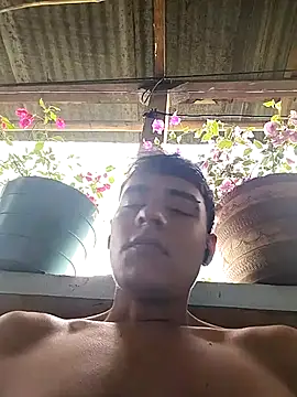 Snapshot of attractive-sexx chatting on March 4, 2026, 3:09 pm attractive-sexx online show from March 4, 2026, 3:09 pm