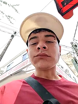 Snapshot of attractive-sexx chatting on March 14, 2026, 3:29 pm attractive-sexx online show from March 14, 2026, 3:29 pm