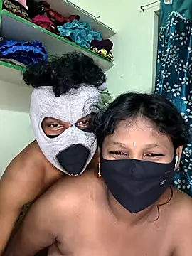 Snapshot of hotcopuleandsweet chatting on July 17, 2026, 4:59 pm hotcopuleandsweet online show from July 17, 2026, 4:59 pm