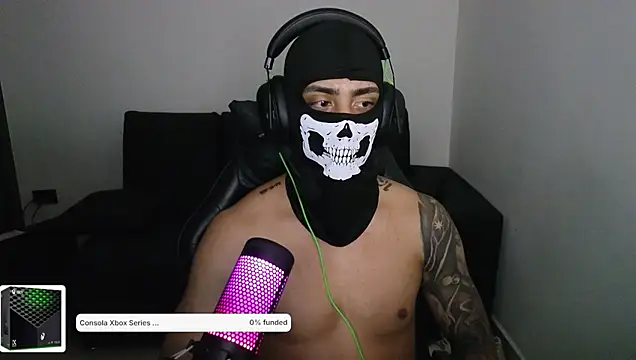 Snapshot of cash_master888 chatting on February 8, 2026, 9:29 am cash master888 online show from February 8, 2026, 9:29 am