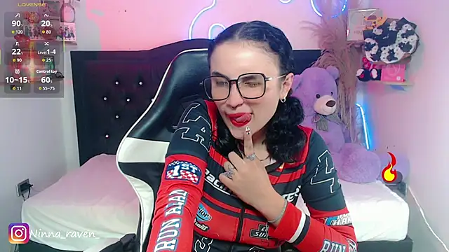 Snapshot of AriaDark chatting on June 11, 2026, 9:12 pm AriaDark online show from June 11, 2026, 9:12 pm