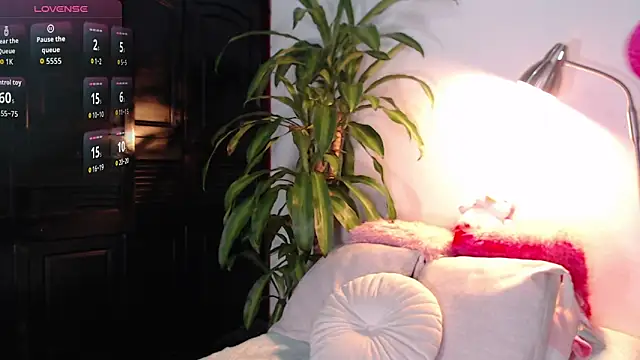 Mia Volkova  online show from April 15, 2026, 1:37 pm