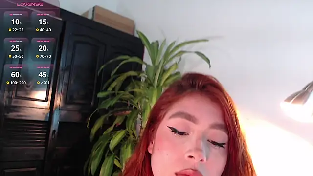 Snapshot of Mia_Volkova_ chatting on May 4, 2026, 3:04 pm Mia Volkova online show from May 4, 2026, 3:04 pm