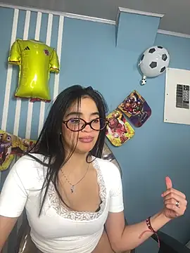 VanessaDoofenshmirtz online show from June 24, 2026, 8:39 pm