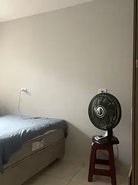 Snapshot of CacauShow01 chatting on February 20, 2026, 12:07 pm CacauShow01 online show from February 20, 2026, 12:07 pm