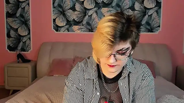 Snapshot of ABSI_GLITCH chatting on February 5, 2026, 10:22 am ABSI GLITCH online show from February 5, 2026, 10:22 am