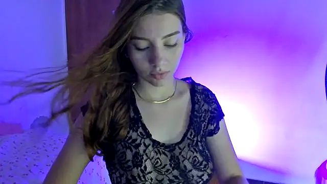 pochilove online show from May 9, 2026, 8:23 pm