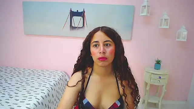 scarlett clyde online show from March 3, 2026, 12:23 pm