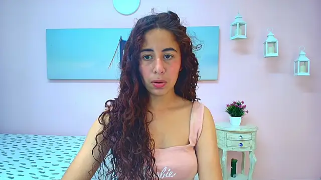scarlett clyde online show from June 23, 2026, 12:47 pm