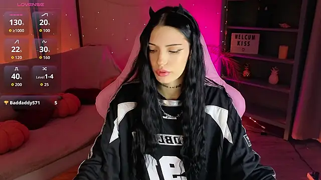 Snapshot of Kelly__Bunny chatting on March 23, 2026, 5:40 am Kelly Bunny online show from March 23, 2026, 5:40 am