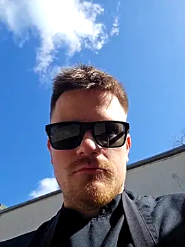 christian9pppp online show from March 12, 2026, 9:57 am