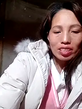 Snapshot of Gummiesu chatting on March 23, 2026, 7:47 pm Gummiesu online show from March 23, 2026, 7:47 pm