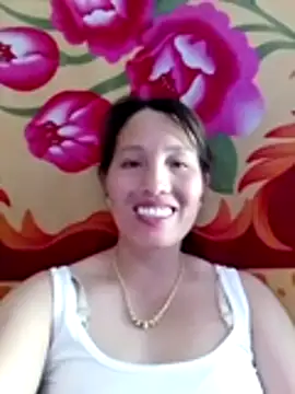 Snapshot of Gummiesu chatting on April 12, 2026, 8:50 am Gummiesu online show from April 12, 2026, 8:50 am