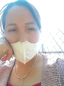 Gummiesu online show from January 17, 2026, 7:34 am