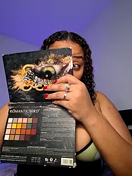 Snapshot of curly_girl_31 chatting on March 16, 2026, 8:22 pm curly girl 31 online show from March 16, 2026, 8:22 pm