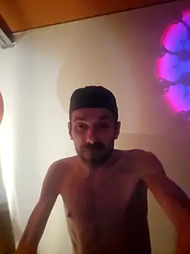 BlnAktivGay online show from February 8, 2026, 8:06 pm