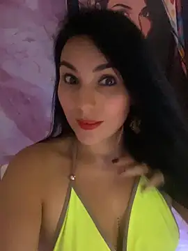 Snapshot of Miaswwe chatting on May 10, 2026, 6:21 pm Miaswwe online show from May 10, 2026, 6:21 pm