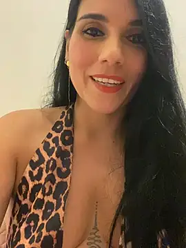 Snapshot of Miaswwe chatting on April 11, 2026, 7:56 am Miaswwe online show from April 11, 2026, 7:56 am