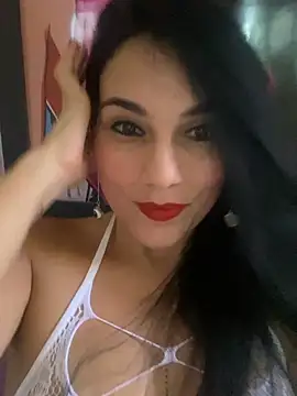 Snapshot of Miaswwe chatting on May 20, 2026, 4:15 pm Miaswwe online show from May 20, 2026, 4:15 pm