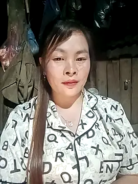 Bling sexy online show from February 5, 2026, 2:24 pm