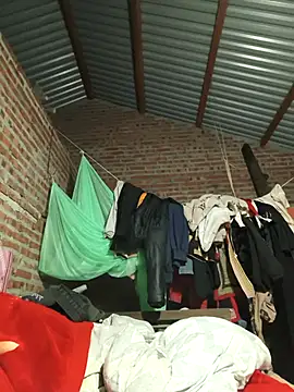 Snapshot of Jooj- chatting on February 6, 2026, 2:35 pm Jooj- online show from February 6, 2026, 2:35 pm