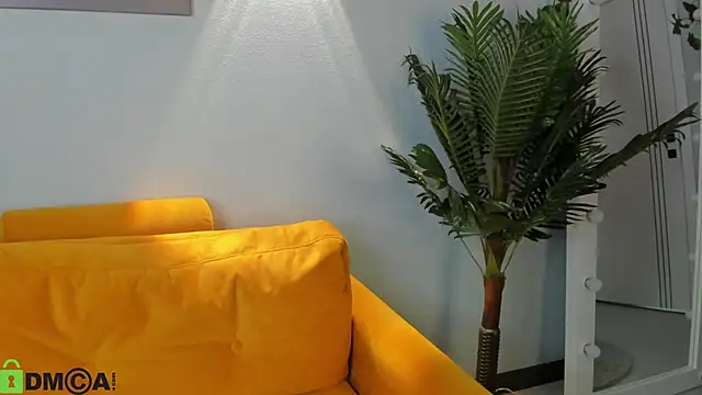 Snapshot of Celine_Coello chatting on February 4, 2026, 4:07 am Celine Coello online show from February 4, 2026, 4:07 am