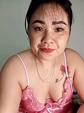 Snapshot of Luckygirls-399 chatting on January 19, 2026, 5:44 am Luckygirls-399 online show from January 19, 2026, 5:44 am