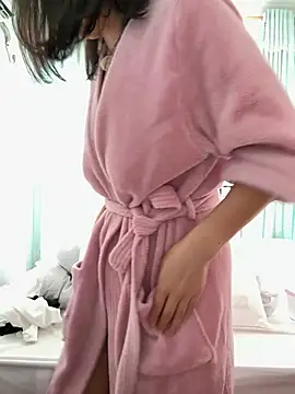 ruanruan05 online show from March 23, 2026, 1:28 am