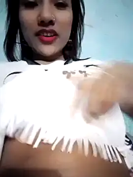 Snapshot of Maliha_Chowdhury chatting on February 25, 2026, 4:45 am Maliha Chowdhury online show from February 25, 2026, 4:45 am