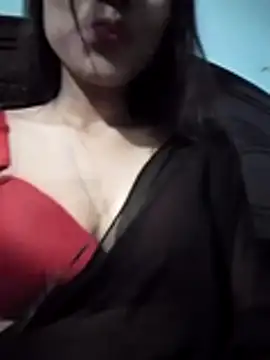 Snapshot of Maliha_Chowdhury chatting on January 17, 2026, 8:07 am Maliha Chowdhury online show from January 17, 2026, 8:07 am