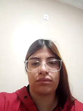 ruivinhaenegao online show from June 27, 2026, 12:38 am