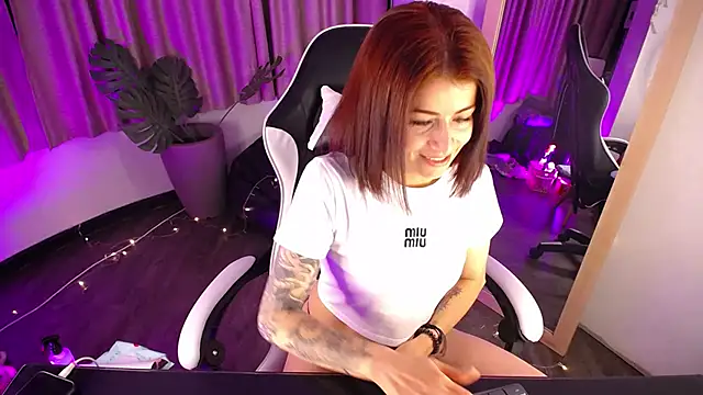 teylo80as online show from February 14, 2026, 11:54 am