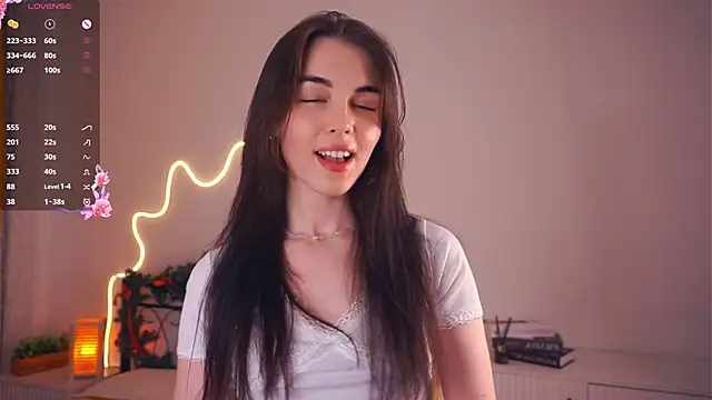 Snapshot of MirnaTellado chatting on March 14, 2026, 7:09 pm MirnaTellado online show from March 14, 2026, 7:09 pm