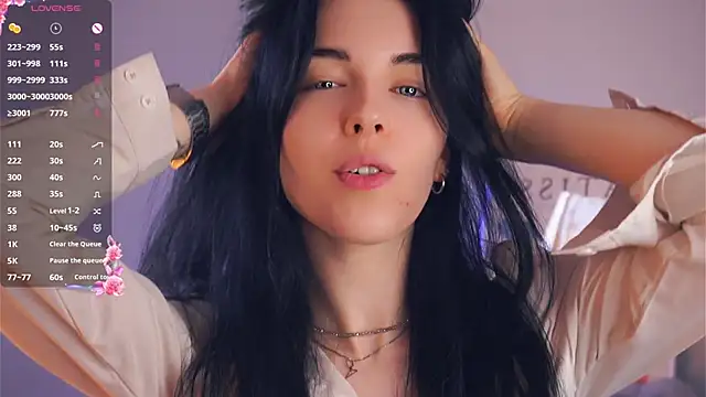 Snapshot of MirnaTellado chatting on April 14, 2026, 7:13 am MirnaTellado online show from April 14, 2026, 7:13 am