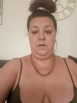 Nova-iswiserx online show from March 3, 2026, 1:29 pm