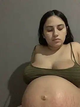 Snapshot of Galita_gala chatting on February 1, 2026, 2:04 pm Galita gala online show from February 1, 2026, 2:04 pm