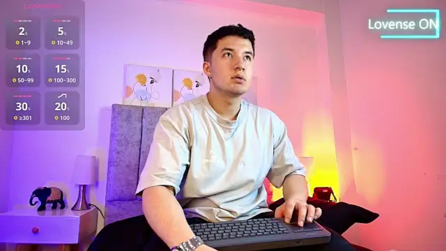 Snapshot of Alexander_Connor chatting on February 25, 2026, 7:25 pm Alexander Connor online show from February 25, 2026, 7:25 pm