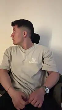 Alexander Connor online show from April 3, 2026, 12:00 pm